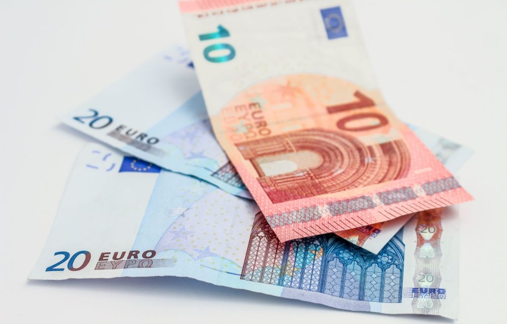 Euro Notes. Lanzarote is part of Spain and uses Euros as its legal currency