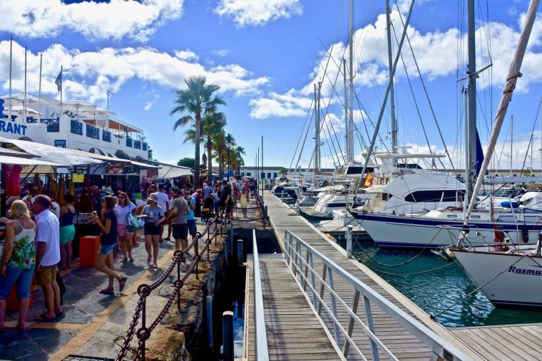 Playa Blanca Market